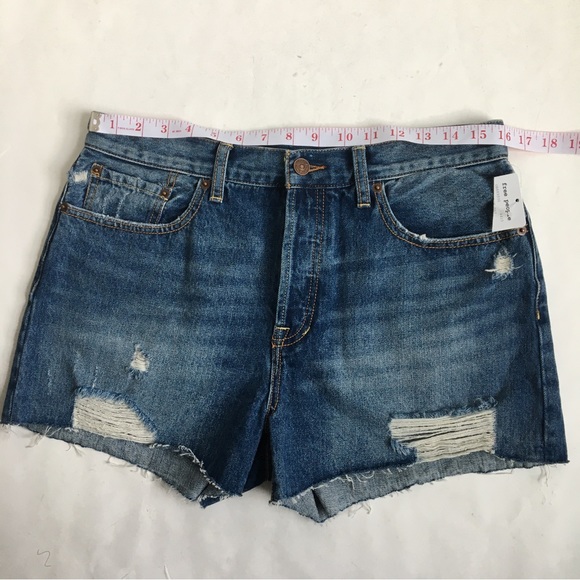 Free People Sophia Mid Rise Distressed Buttonfly Cut Off Denim Jean Shorts 31 - Picture 11 of 15